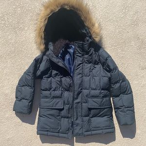 Uniqlo Navy puffer jacket size 5-6 kids